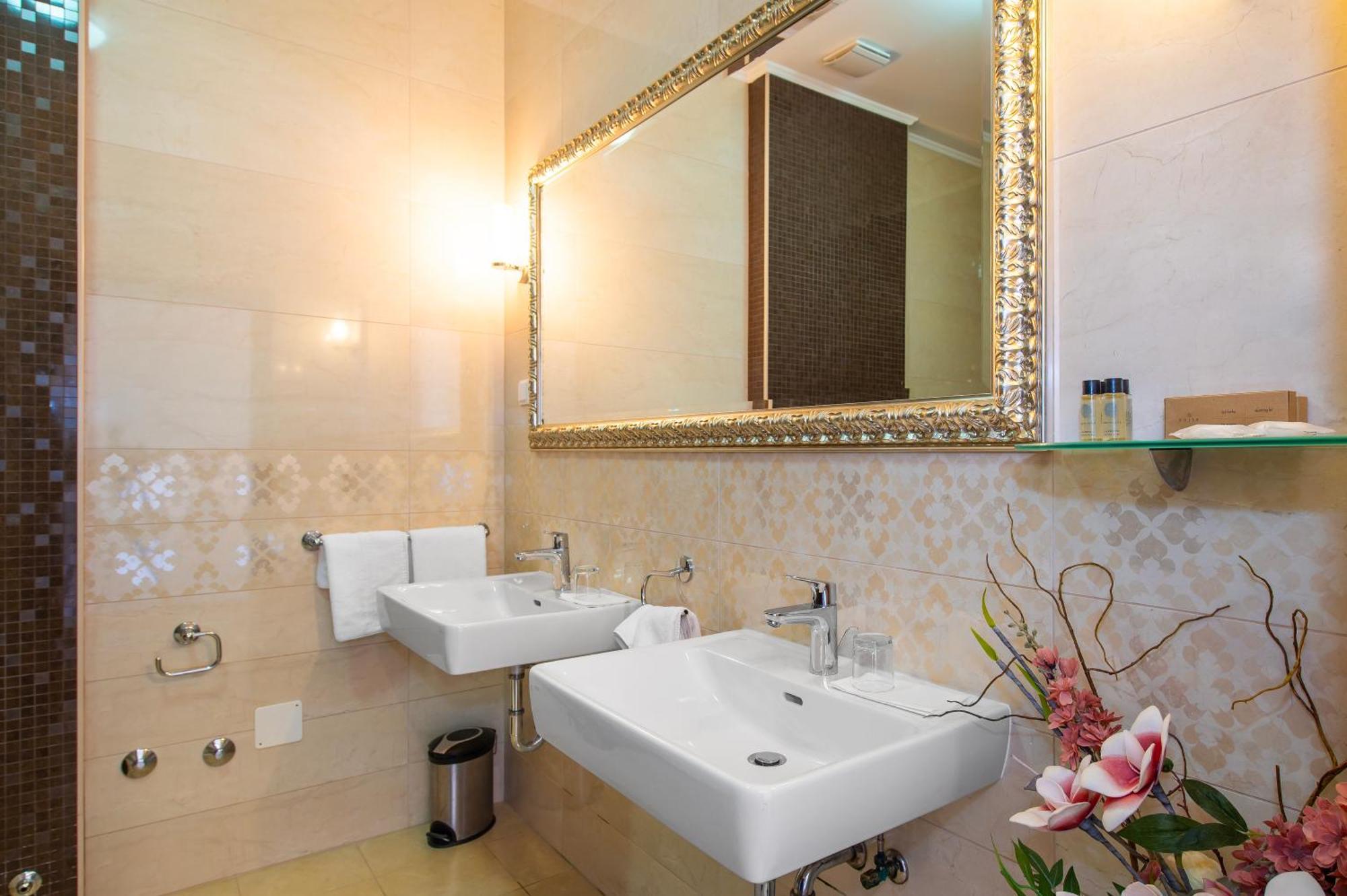 Guest Accommodation Atrium Gulin Lozovac Εξωτερικό φωτογραφία